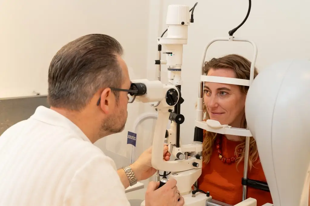 Martien van Baak — opticien en contactlensspecialist bij Inzicht Optiek in Apeldoorn