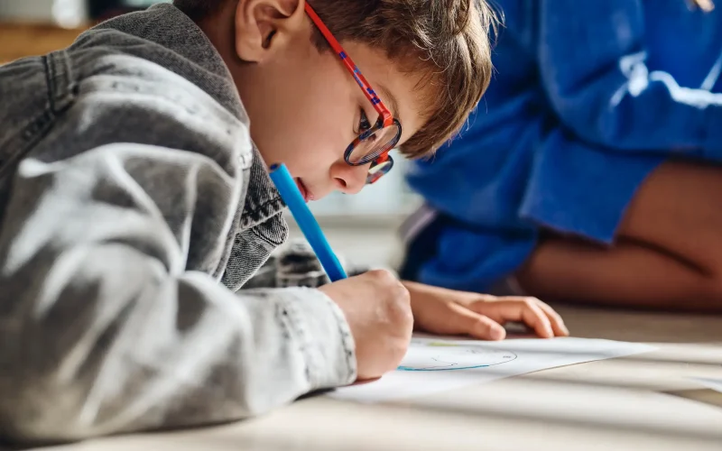 Kinderbrillen met ZEISS MyoCare in Apeldoorn